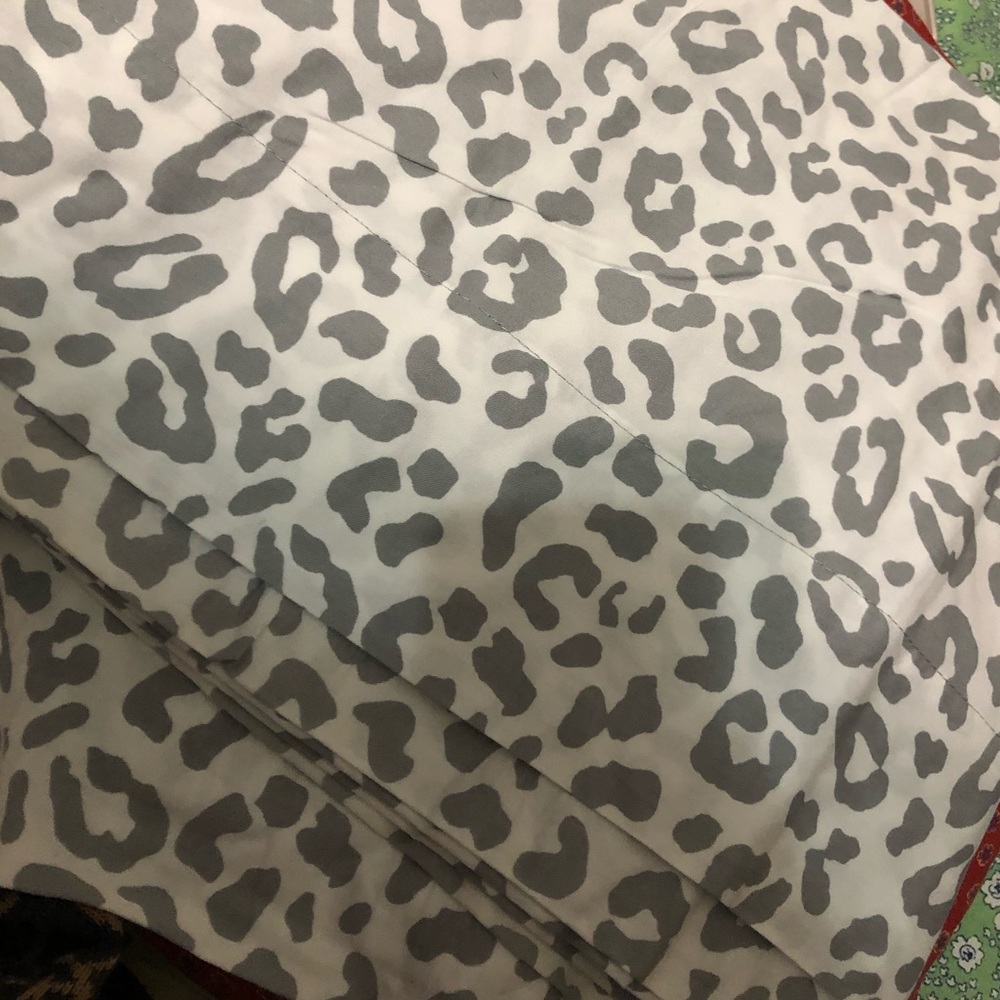 VS PINK SNW LEOPRD BEDDING SET TWIN